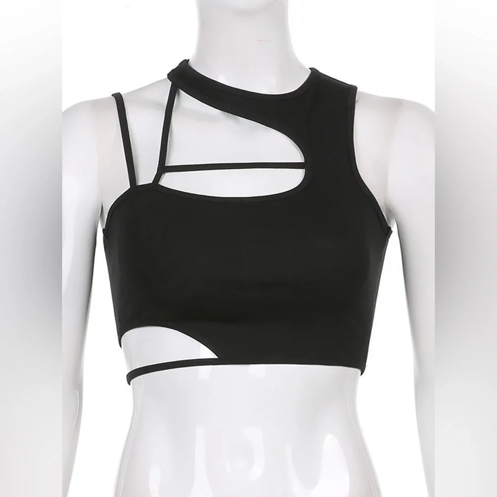 Strappy Cutout Crop Top - Picture 5 of 6